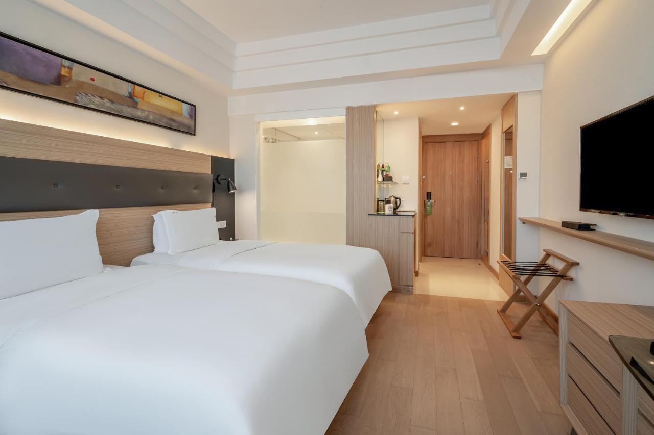 Holiday Inn Shanghai Hongqiao Central By Ihg Eksteriør bilde
