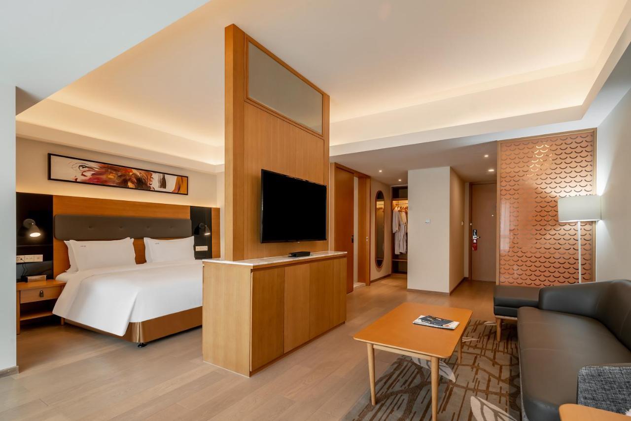 Holiday Inn Shanghai Hongqiao Central By Ihg Eksteriør bilde