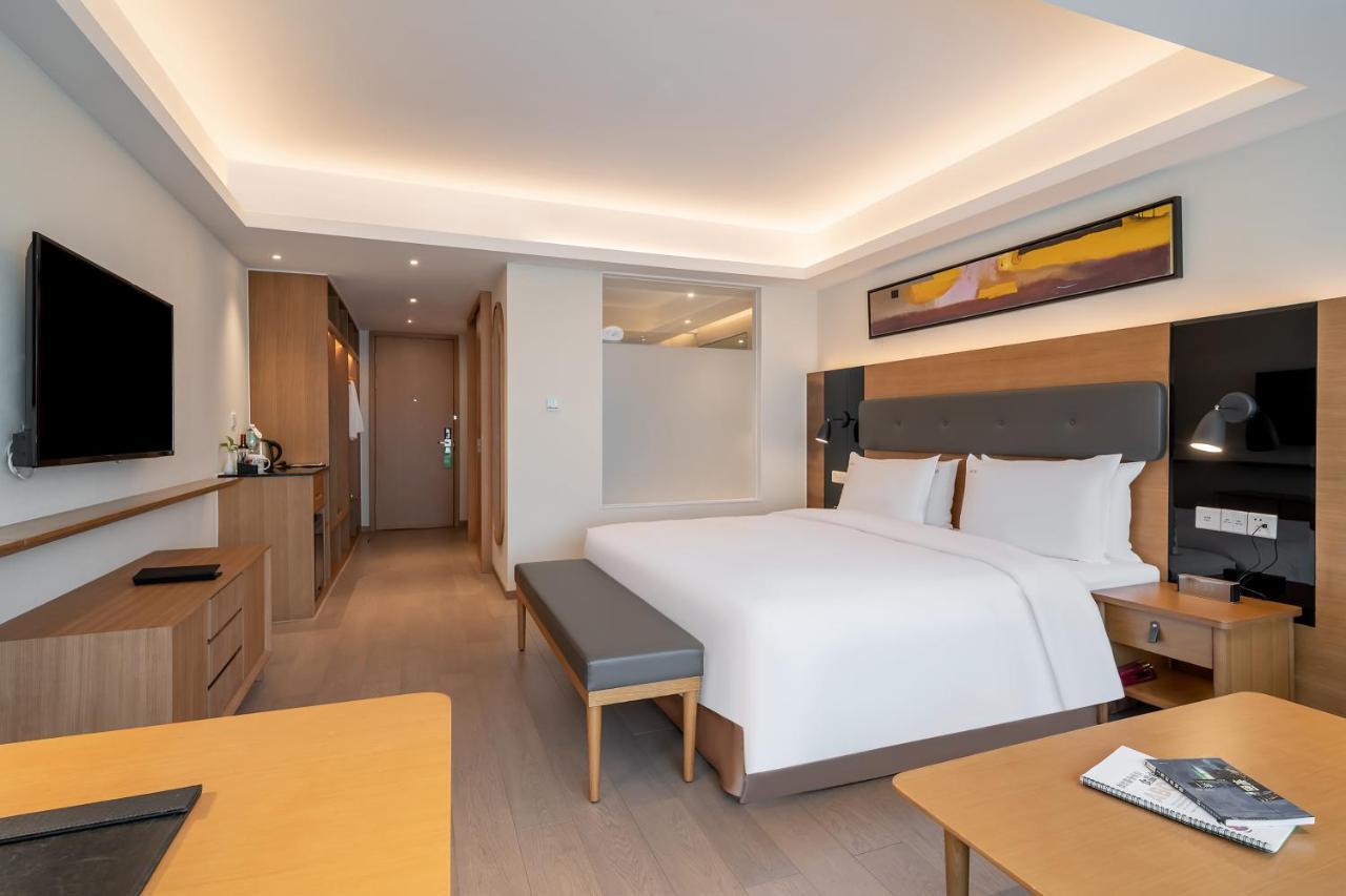 Holiday Inn Shanghai Hongqiao Central By Ihg Eksteriør bilde